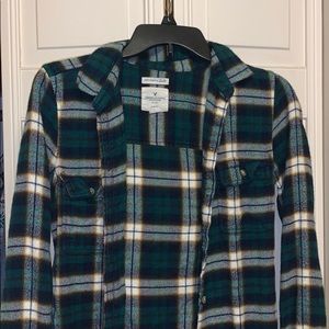 Long sleeve green plaid shirt